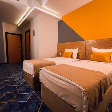 Porto Hotel Baku Exteriör bild
